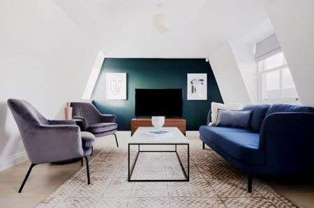 2 Bedroom 2 Bathroom - Photo 2