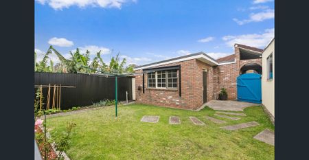 Charming 1-Bedroom Granny Flat - Photo 5