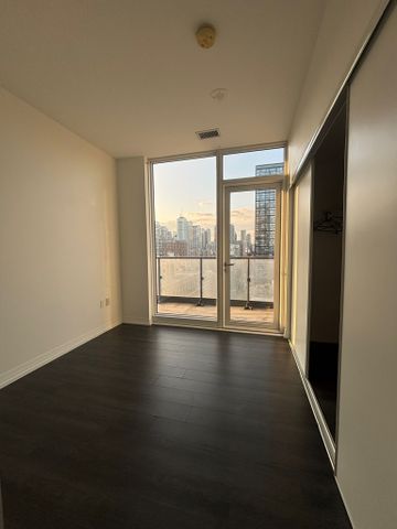 For Lease - 251 Jarvis Street Unit# 1925, Toronto, Ontario - Photo 5