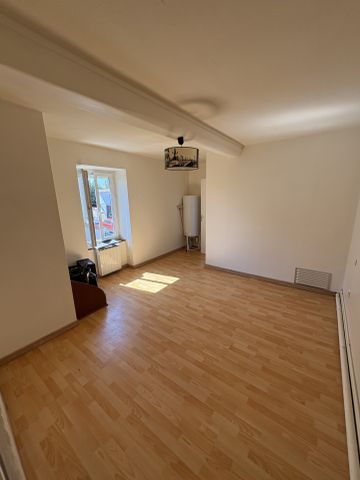 Location Maison 2 pièces 37m² GERZAT 63360 - Photo 2