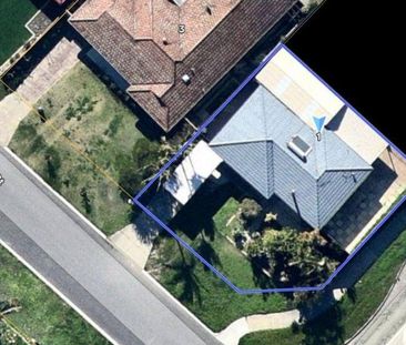 Neat and Tidy - Photo 4