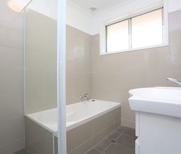 Modern 4 Bedroom Family Home - Photo 3