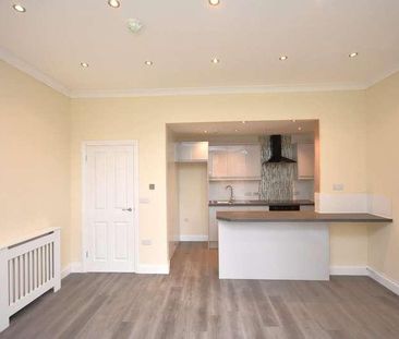 Ground Floor Flat Front, Victoria Road, Penarth, CF64 - Photo 3