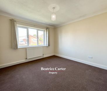 3 bedroom detached bungalow to rent - Photo 6
