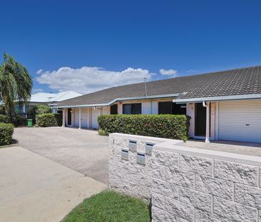 Comfort & Convenience in a Central Location - Hermit Park - Photo 2