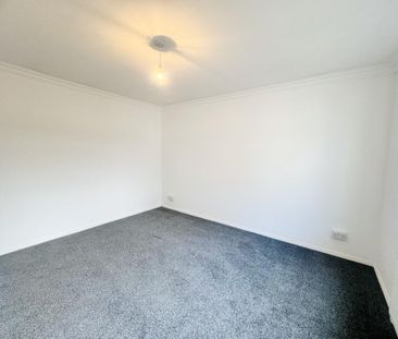 Alnwick Avenue, Trimdon Grange, - Photo 6