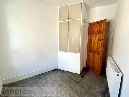 2 bedroom terraced house to rent - Photo 4