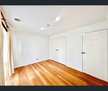 2/1 Terry Court, Hampton Park, Vic 3976 - Photo 5