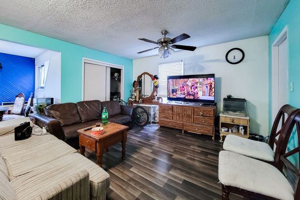 For Lease - 4999 McRae Street Unit# 3, Niagara Falls, Ontario - Photo 1