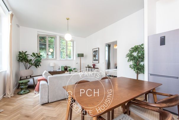 Rue Saint-Charles, - Photo 1