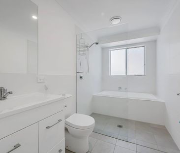 Modern, Low-Maintenance Living in a Peaceful Cul-de-Sac - Photo 5
