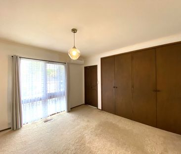 8 Cantala Drive, DONCASTER - Photo 3