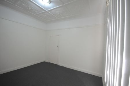 For the budget seekers - WATER INCLUDED! - Photo 2