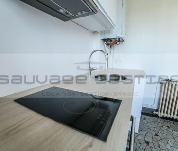 Location Appartement 2 pièces 46m² SOTTEVILLE LES ROUEN 76300 - Photo 6