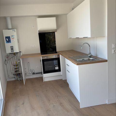 Location Appartement 2 pièces 46m² VALENCIENNES 59300 - Photo 1
