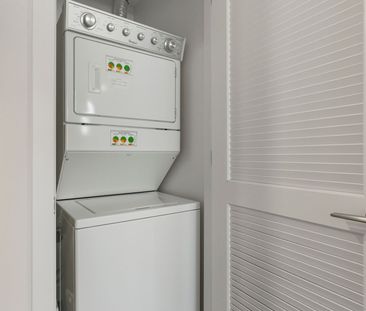 For Lease - 247 Broward Way Unit# 34, Innisfil, Ontario - Photo 5