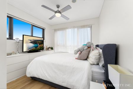 1102/35 Campbell Street, QLD, 4006, Bowen Hills - Photo 2