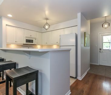 For Lease - 919 Cedar Pointe Court, Collingwood, Ontario - Photo 2