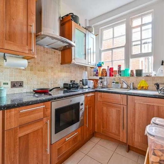 Grove End Road, St John's Wood, NW8 - Photo 1