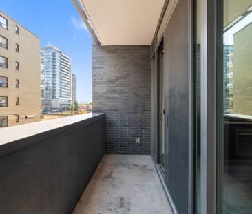 For Lease - 109 Vaughan Road Unit# 206, Toronto, Ontario - Photo 6