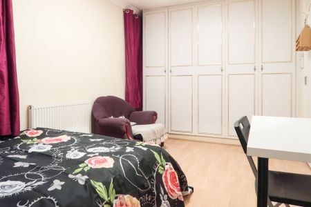 RM2 St. Stephens Road | Bow | London | E3 5JN - Photo 4