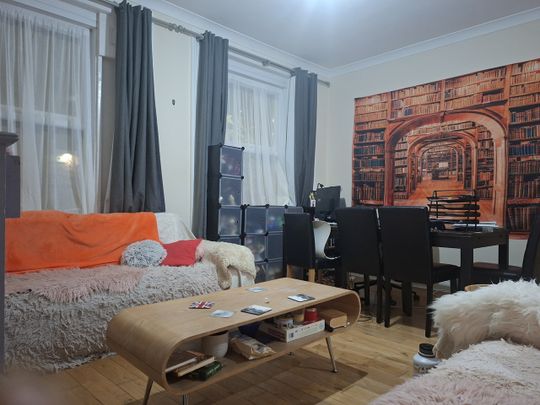 Room in a Shared Flat, Hornsey Road, N7 - Photo 1