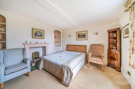 Main Road, Bentley, Farnham, Surrey, GU10 - Photo 5