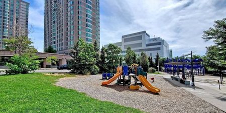 For Lease - 36 Lee Centre Drive Unit# 2306, Toronto, Ontario - Photo 4
