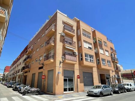 Carrer de Josep Aguirre, Valencia, Valencian Community 46011 - Photo 2