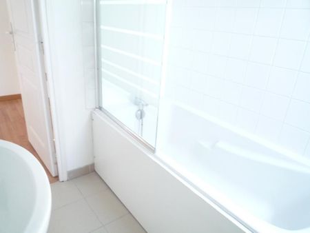 Location Maison 3 pièces 45m² MAING 59233 - Photo 3