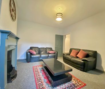 Room in a Shared House, Blenheim Road, RG1 - Photo 3