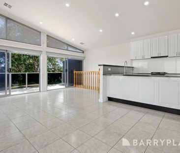 Perfect Beachside Living – Just Steps from Edithvale Beach - Photo 4