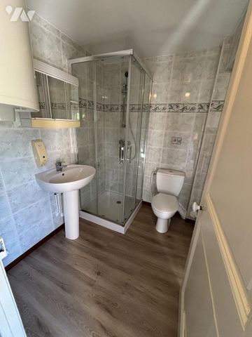 ORBEC TRES BEAU STUDIO A LOUER 25.94m² - Photo 2