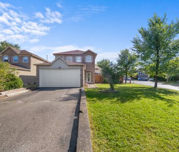 For Lease - 26 Newman Court, Brampton, Ontario - Photo 2