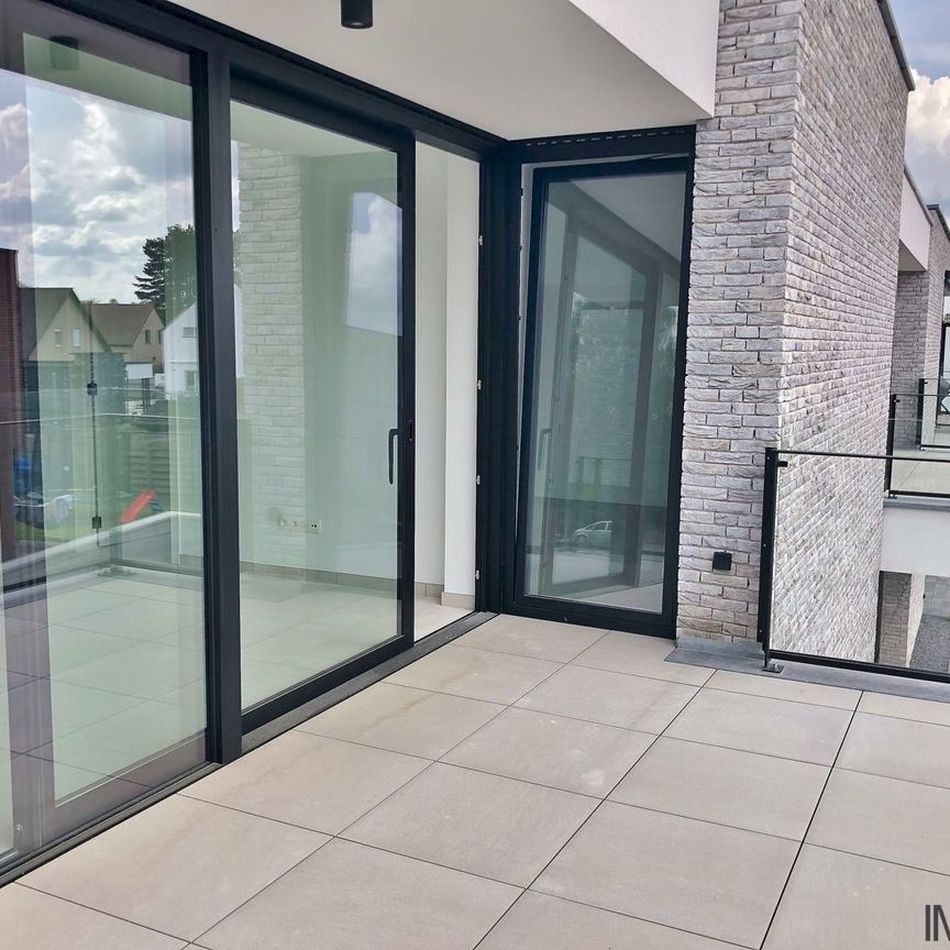 Appartement te huur - Photo 1