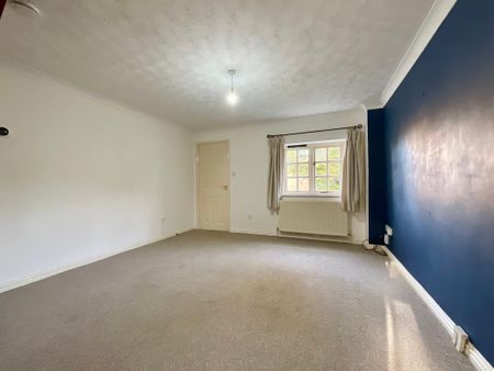 2 bedroom End Terraced House to let - Photo 2