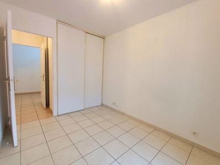 Location Appartement 3 pièces 56m² CANNES 06150 - Photo 4