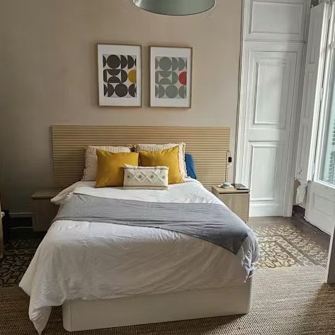 Rambla de Catalunya, Barcelona, Catalonia 08008 - Photo 1