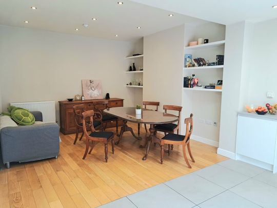 Room in a Shared House, Mayday Road, CR7 - Photo 1