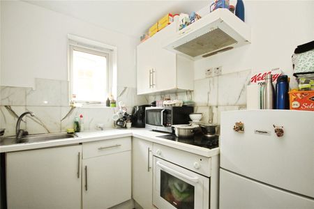 Wolfington Road, London, SE27 0RQ - Photo 5