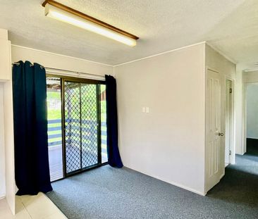 Spacious Family Home - Photo 6