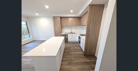 Newly Handed Over - Ready to move in! - Photo 5
