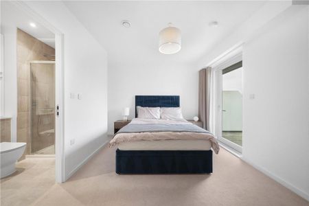 3 bedroom apartment to rent - Photo 4