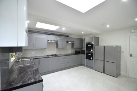 1 bedroom Property to rent - Photo 3