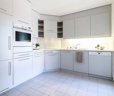 Gemütliche 3.5 Zimmerwohnung im 2.OG (mit Lift) - Photo 3
