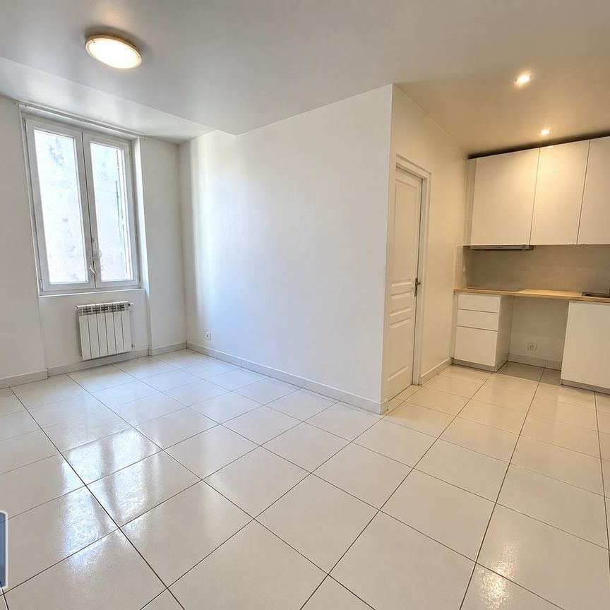 Location Appartement 1 pièce 26m² TOULON 83000 - Photo 1