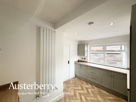 Cemlyn Avenue, Blurton, Stoke-On-Trent - Photo 5