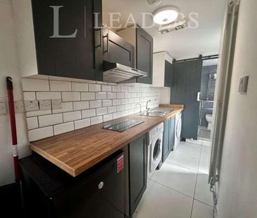 Links Road, Links Road, Oldbury, B68 - Photo 4