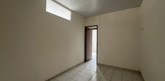 Location Appartement 53.54m² 3 pièces Fort de france - Photo 2