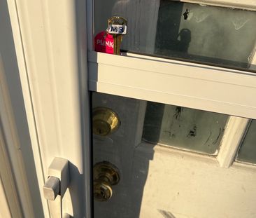 For Lease - 98 Thornton Avenue, Bradford West Gwillimbury, Ontario - Photo 4